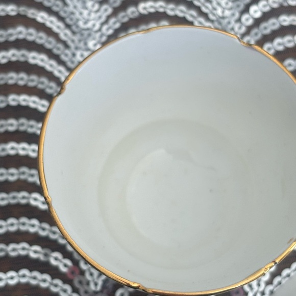 Royal Stafford "June Roses" Chintz teacup and saucer set - Picture 6 of 8